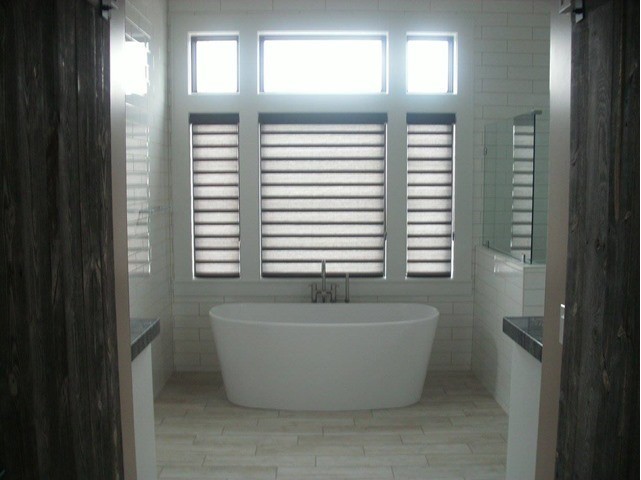 Hunter Douglas Dealer Image